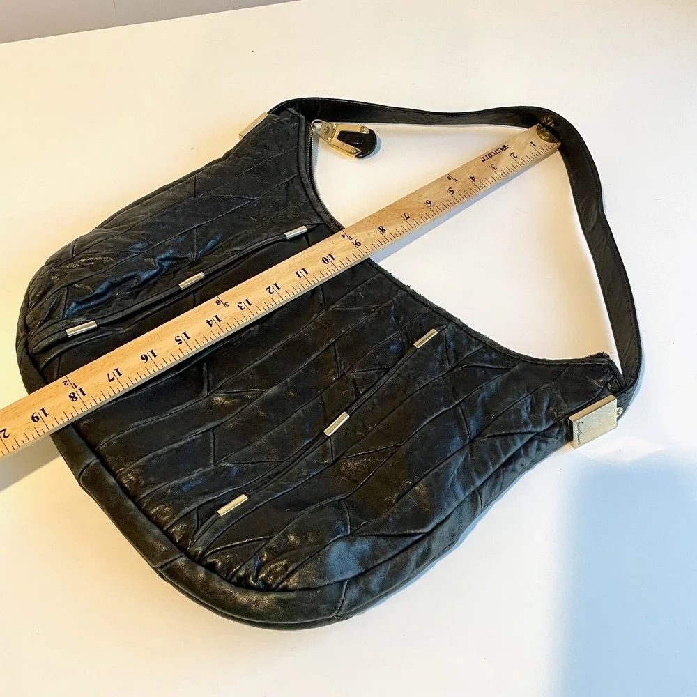 Juicy Couture Hobo Shoulder Bag Handbag Purse‎ Womens Black Leather Pockets
